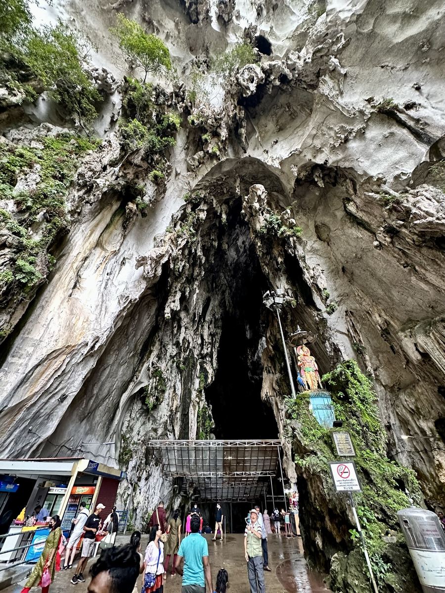 黑风洞